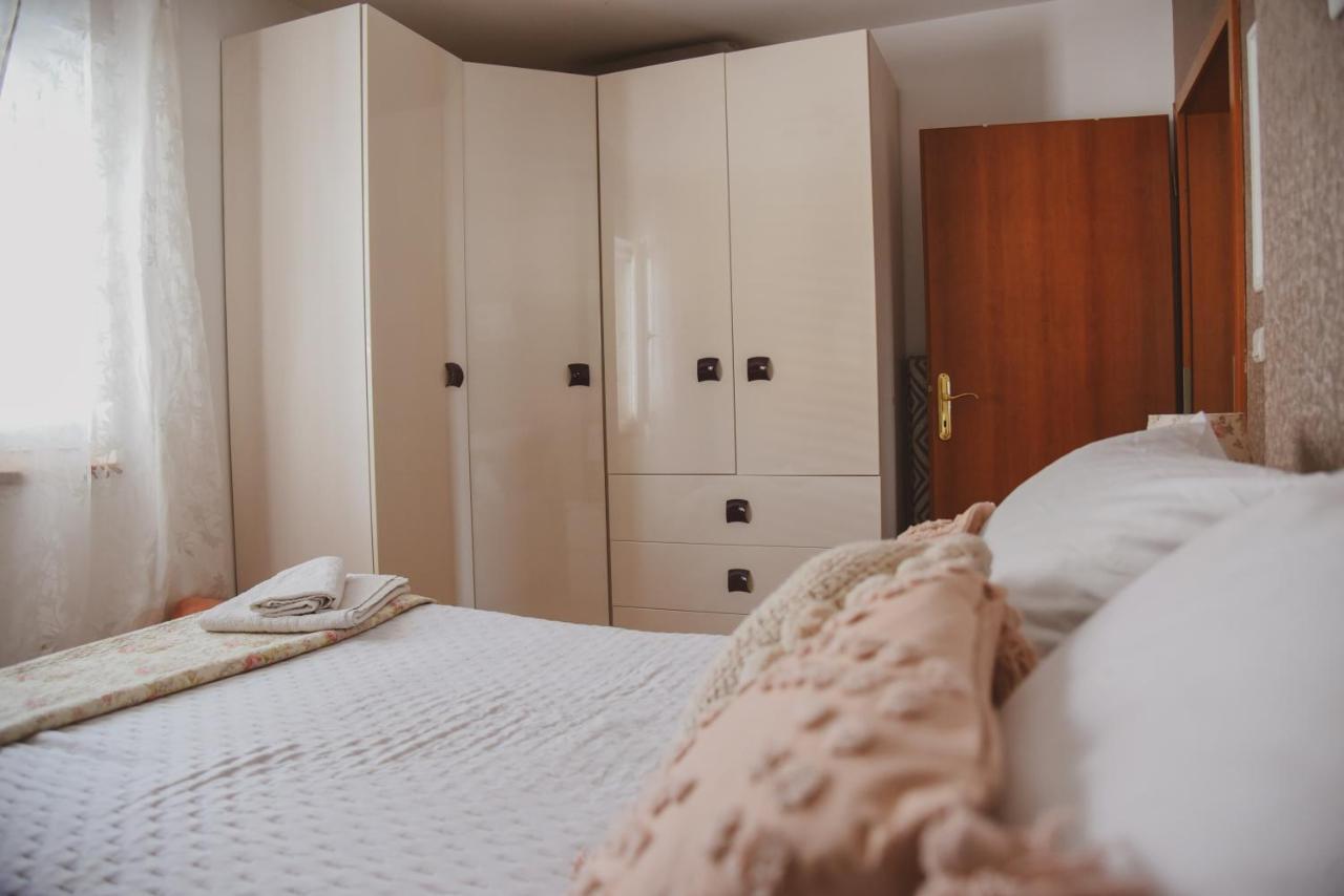 Apartments Marcus & Pascal シベニク エクステリア 写真