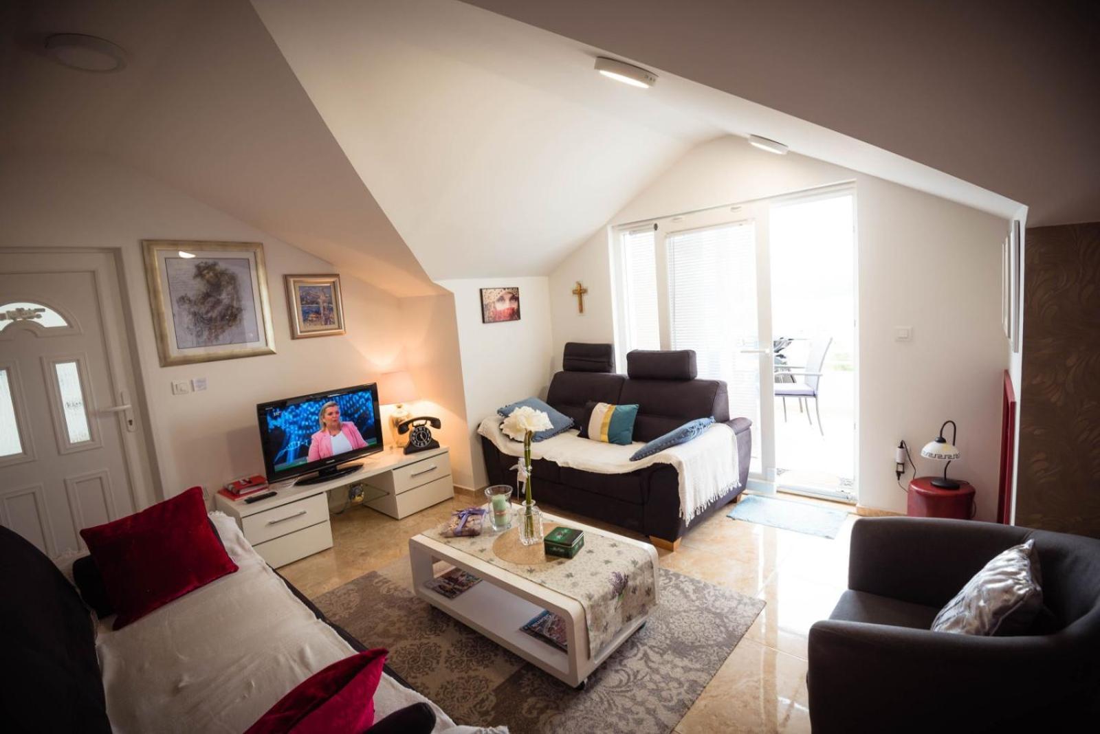 Apartments Marcus & Pascal シベニク エクステリア 写真